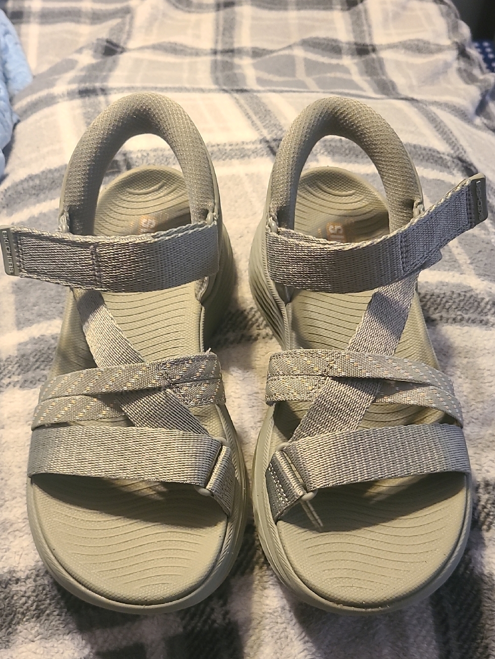Skechers Slip-ins: Max Cushioning Elite 2.0 Sandal - Emery